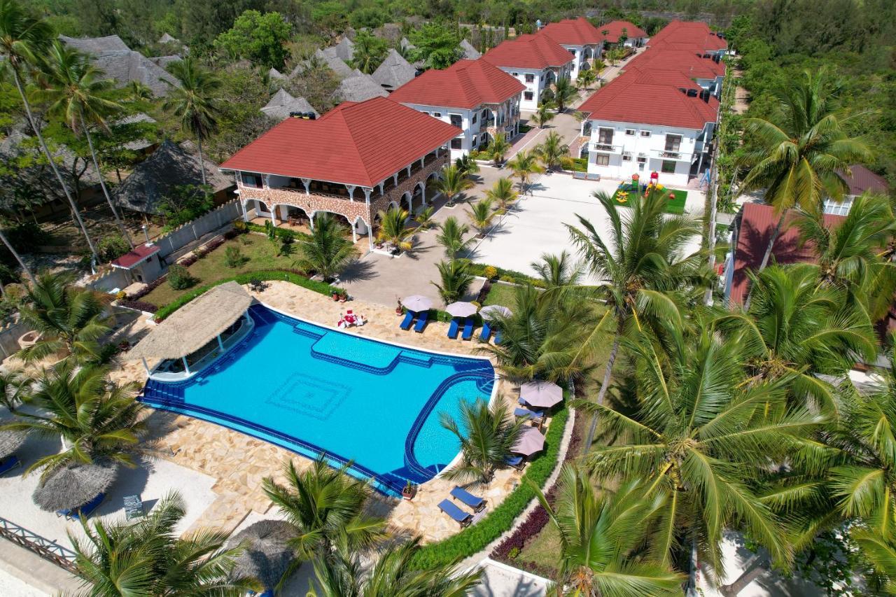 Sunny Palms Beach Bungalows Uroa Exteriér fotografie